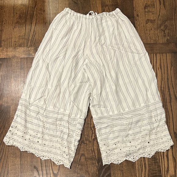 AMERICAN EAGLE PANTS - Picture 3 of 5